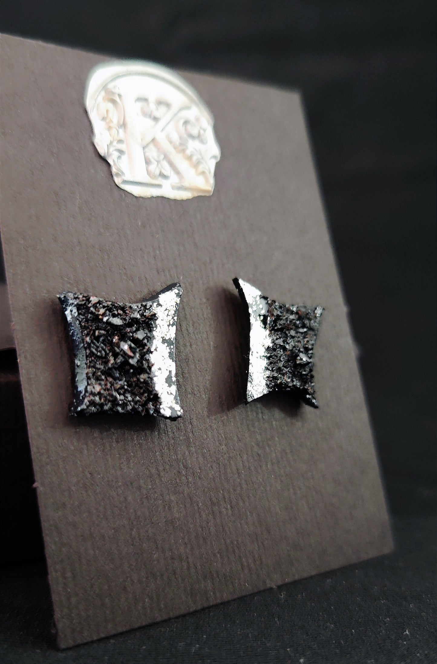 earrings, earrings set, etsy, butterfly, charms, stainless steel, for oval face, long drop, luxury, love, large, black, brands, bridal, big, modern, violet, gold, silver, black, rosegold, round, round face, unique, european, clip on, handmade, jewelry, jewellry, kpop, nz, pinterest, shop, sunflower, type, titanium, uhani, viseči, srebrni, zlati, vijolični, kirursko jeklo, za pripet, rože, roze, roza, ročno delo, antialergijski, medicinski, kamen, naravni, narava, belo zlato, premog, kuolmi, marjeta hribar,