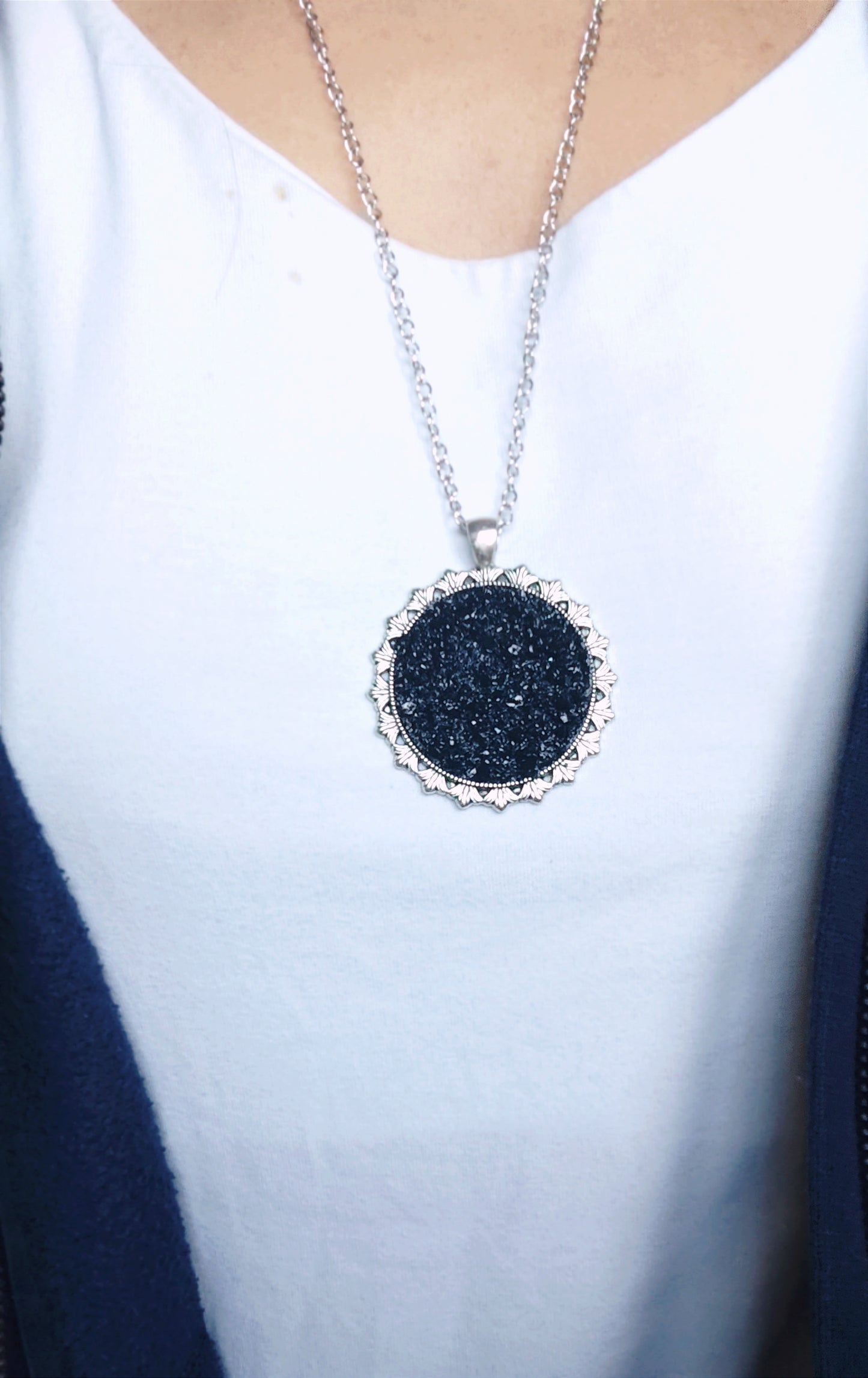 KUOLMi Rose Necklace