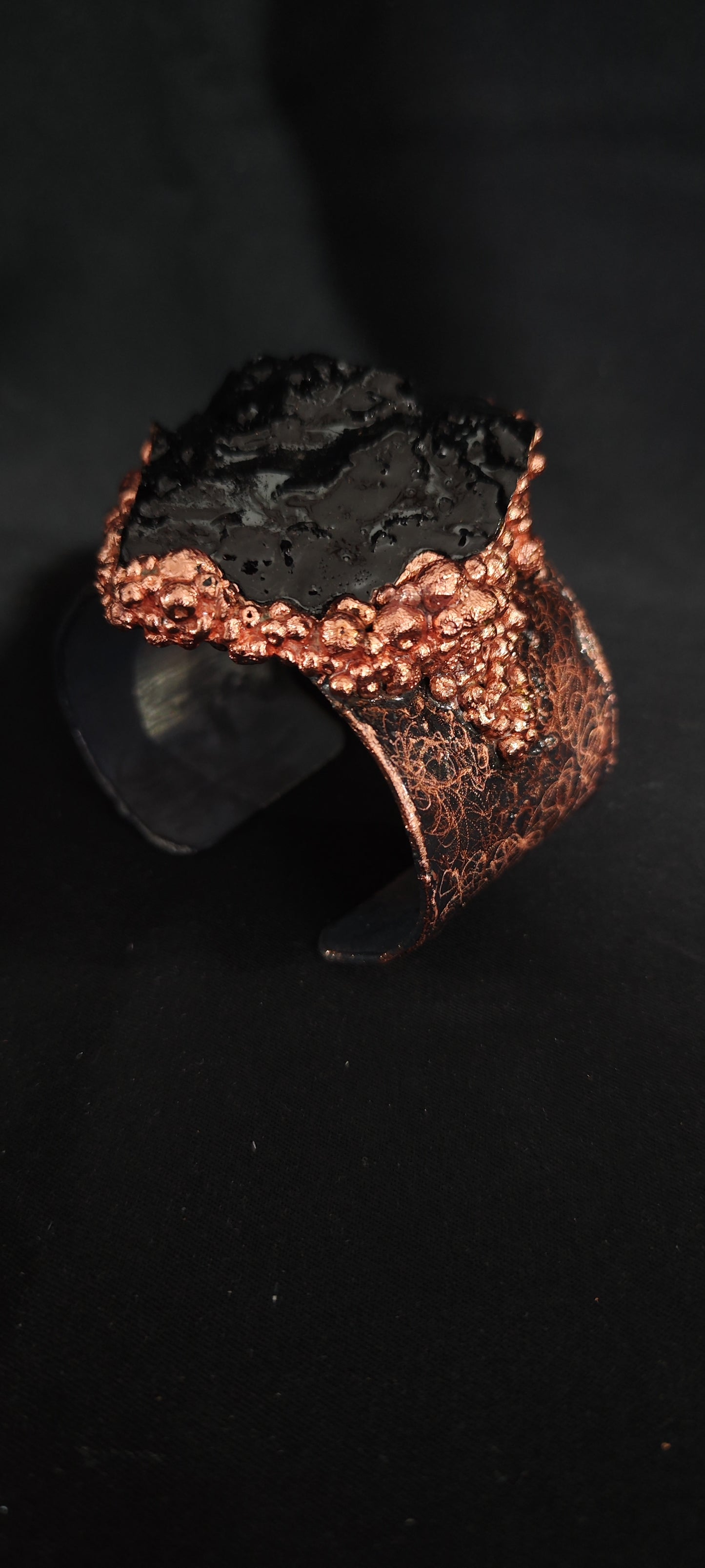 Enjoy the richness of this statement piece of jewelry. Beautiful and quality materials are joined in a timeless star shape. Textures and layers create a 3D effect. Wear a pair or only one earring, try it on causal styling or evening dress, these earrings are going to upgrade your styling 100%! Very light to wear. Free pair of protective stainless steel ear nuts come in a set.