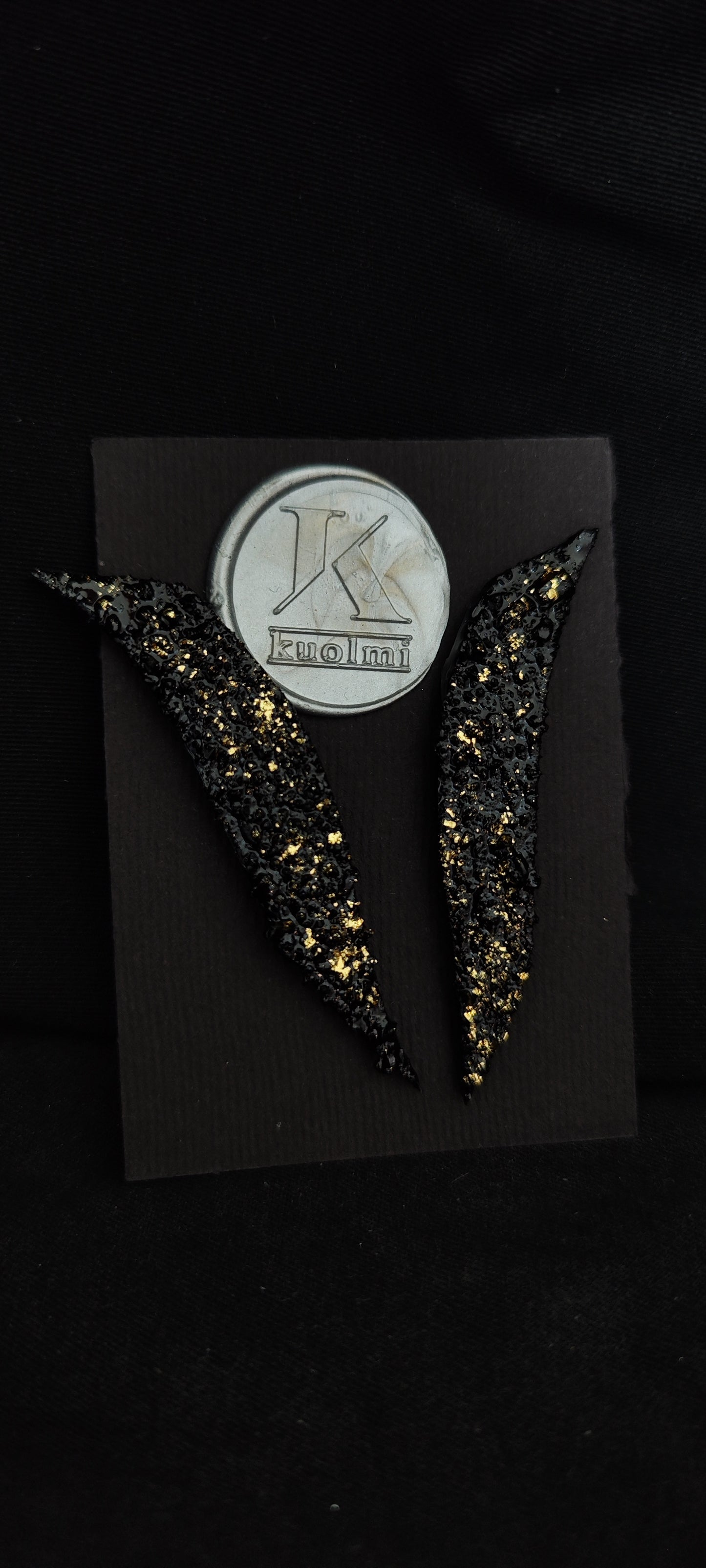 Enjoy the richness of this statement piece of jewelry. Beautiful and quality materials are joined in a timeless star shape. Textures and layers create a 3D effect. Wear a pair or only one earring, try it on causal styling or evening dress, these earrings are going to upgrade your styling 100%! Very light to wear. Free pair of protective stainless steel ear nuts come in a set.
