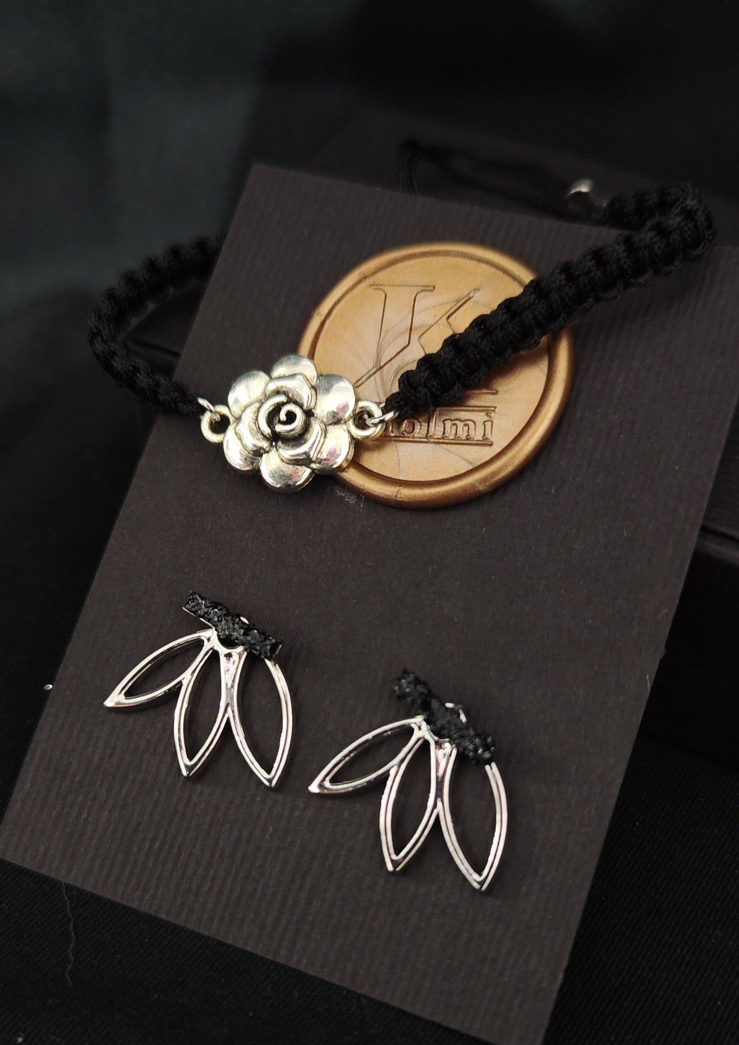 earrings, earrings set, etsy, butterfly, charms, stainless steel, for oval face, long drop, luxury, love, large, black, brands, bridal, big, modern, violet, gold, silver, black, rosegold, round, round face, unique, european, clip on, handmade, jewelry, jewellry, kpop, nz, pinterest, shop, sunflower, type, titanium, uhani, viseči, srebrni, zlati, vijolični, kirursko jeklo, za pripet, rože, roze, roza, ročno delo, antialergijski, medicinski, kamen, naravni, narava, belo zlato, premog, kuolmi, marjeta hribar,