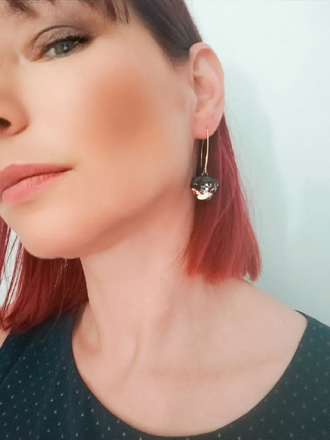 The 10 million-year-old stone will shine on you with all its brilliance. Try to combine these earrings with your daily outfit. It also looks special when you wear just one earring! The hooks are made of stainless steel: the color stays the same, the material is very durable, and causes no allergies. And most important, say goodbye to heavy earrings that feel uncomfortable – with KUOLMi, comfort always comes first!