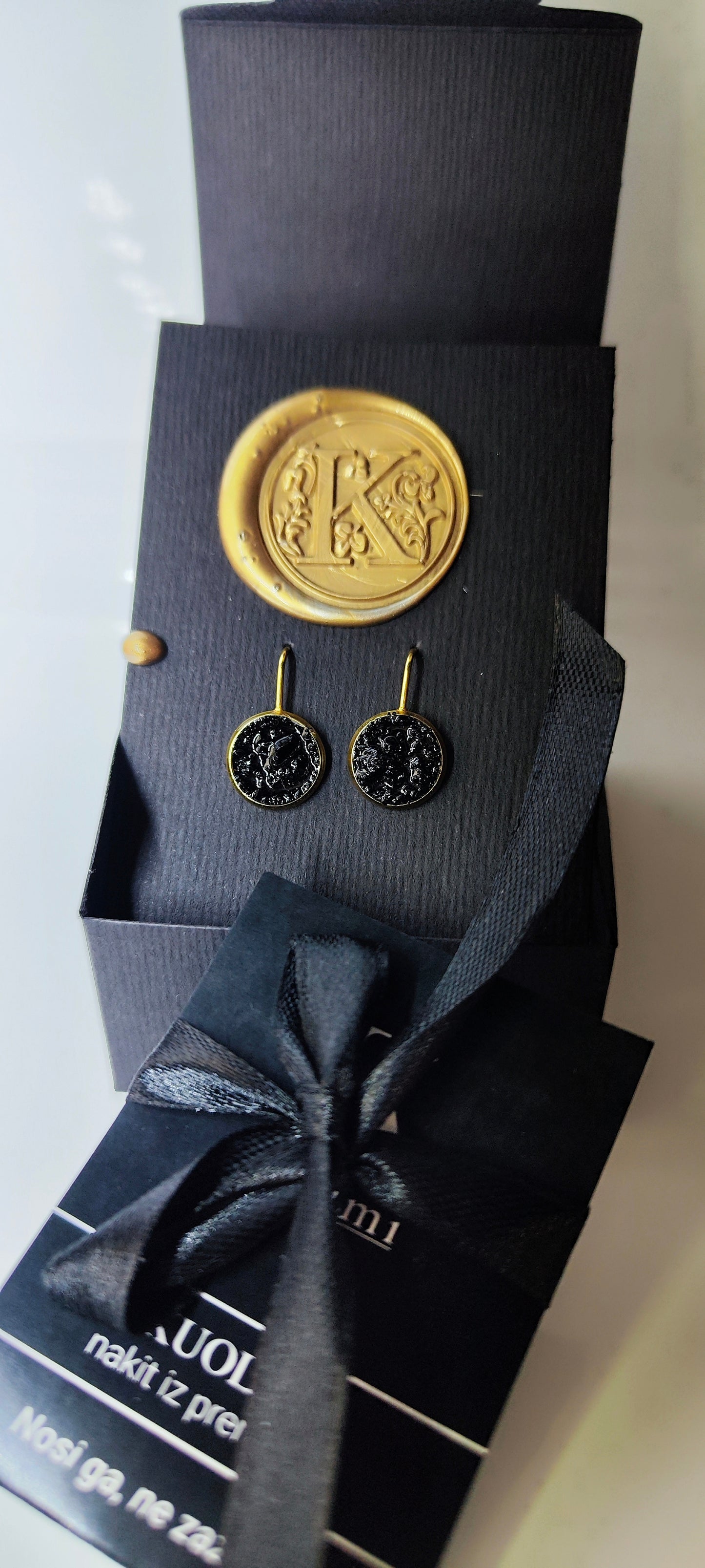 earrings set etsy longdrop copper luxury love black large handmade for oval face brands bridal got modern natural rosegold silver unique european jewelry kpop nz pinterest shop type titanium charms uhani viseči veliki kirurško jeklo rože roza ročno delo antialergijski medicinski klip premog kamen premog kuolmi marjeta hribar zapestnica ginko bracelet special gift darilo komplet
