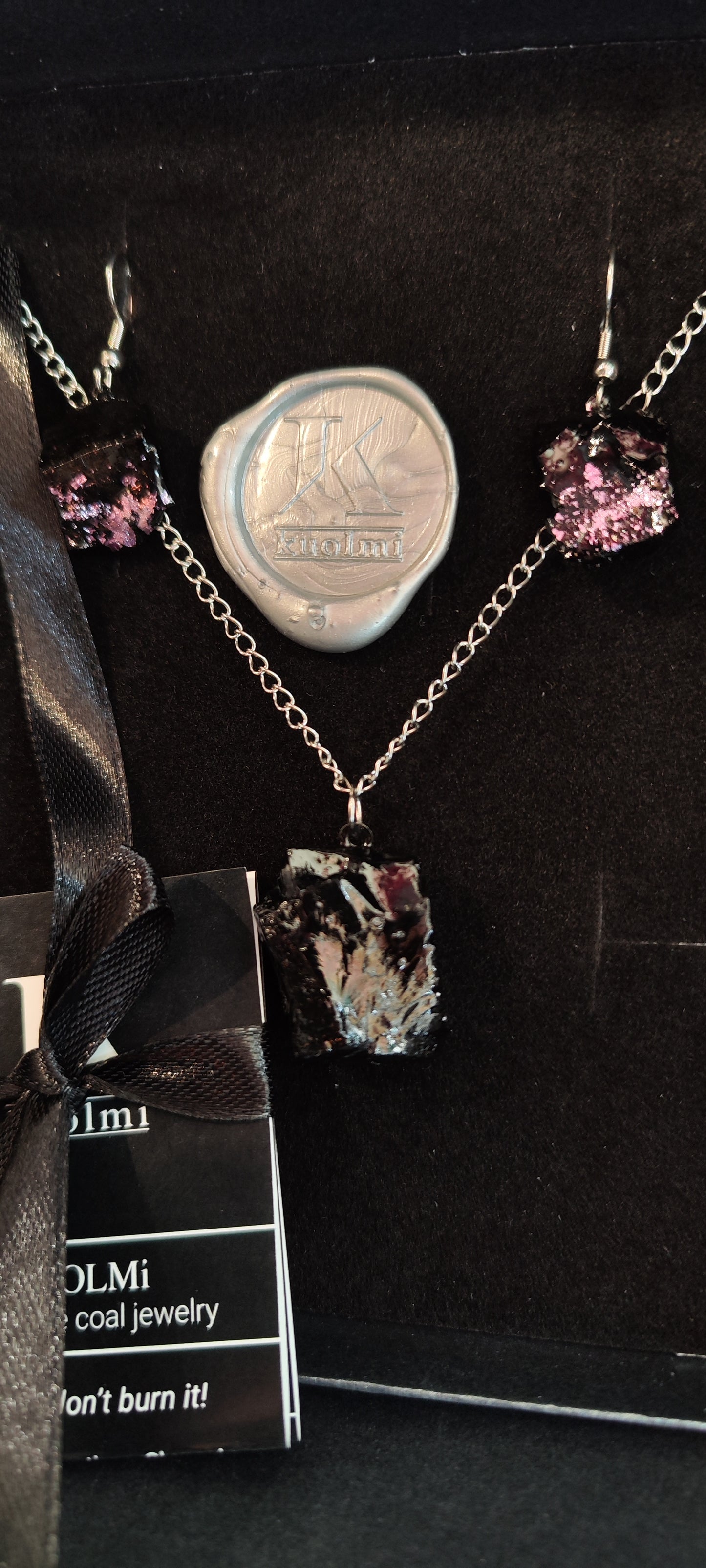 Komplet KUOLMi z visečimi uhani