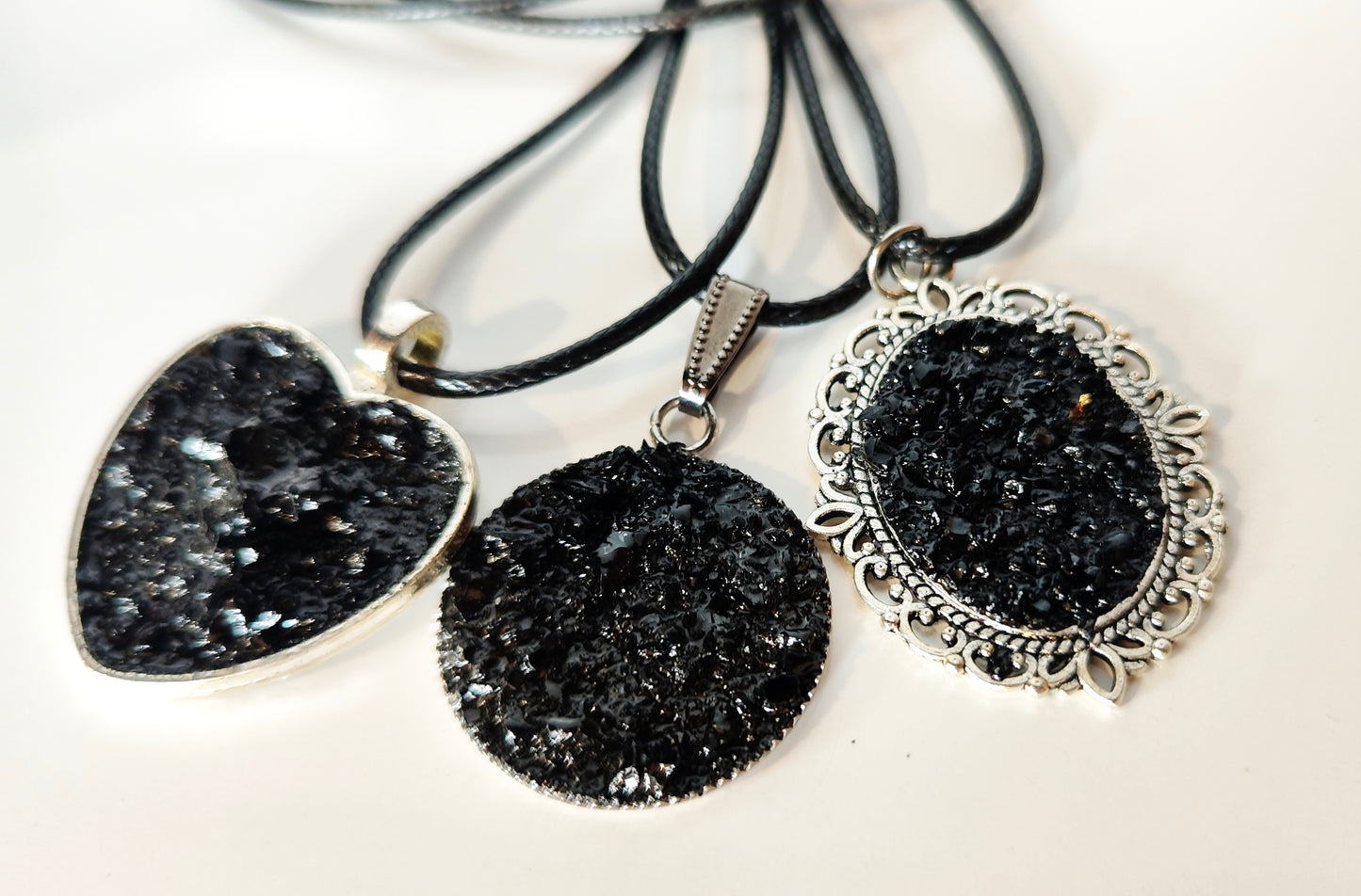 bracelet leather black natural stone special xmas gift for him boys men jewelry luxury special gift holidays coal kuolmi zapestnica za moške moška zapestnica komplet črn nakit božično darilo zanj bozic darilo za oba premog kuolmi marjeta hribar
