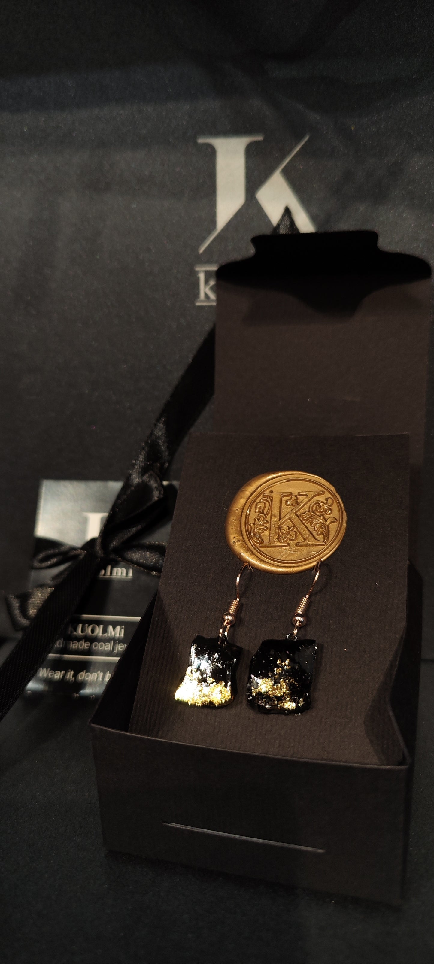 KUOLMi Gold Hanging Earrings