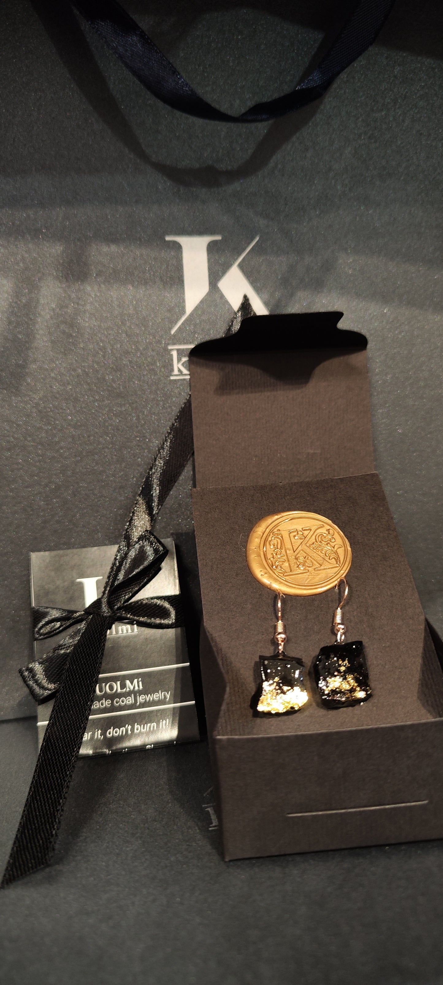 KUOLMi Gold Hanging Earrings