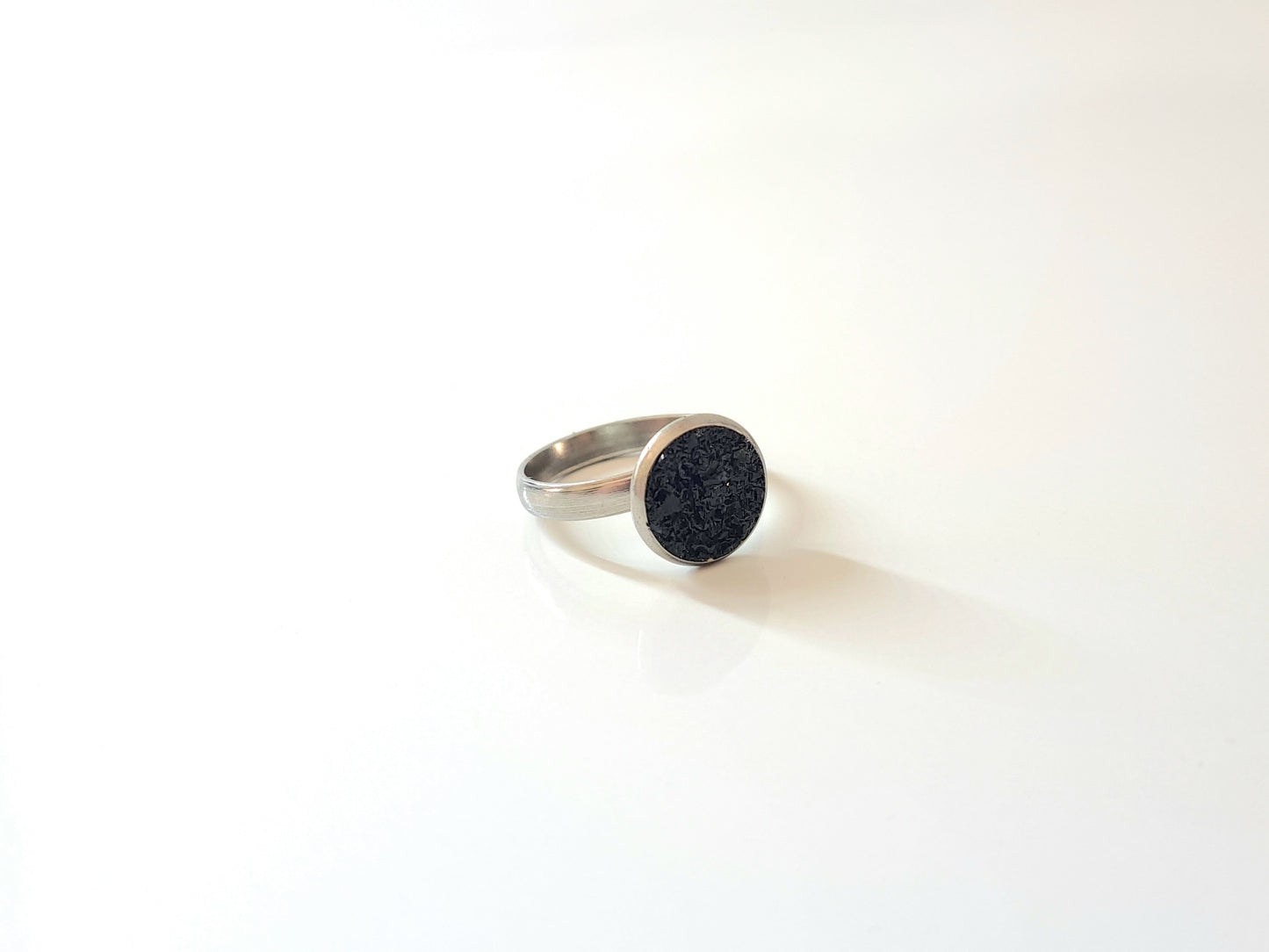 KUOLMi Circle Ring