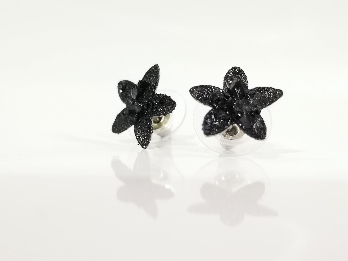 earrings, earrings set, etsy, butterfly, charms, stainless steel, for oval face, long drop, luxury, love, large, black, brands, bridal, big, modern, violet, gold, silver, black, rosegold, round, round face, unique, european, clip on, handmade, jewelry, jewellry, kpop, nz, pinterest, shop, sunflower, type, titanium, uhani, viseči, srebrni, zlati, vijolični, kirursko jeklo, za pripet, rože, roze, roza, ročno delo, antialergijski, medicinski, kamen, naravni, narava, belo zlato, premog, kuolmi, marjeta hribar,