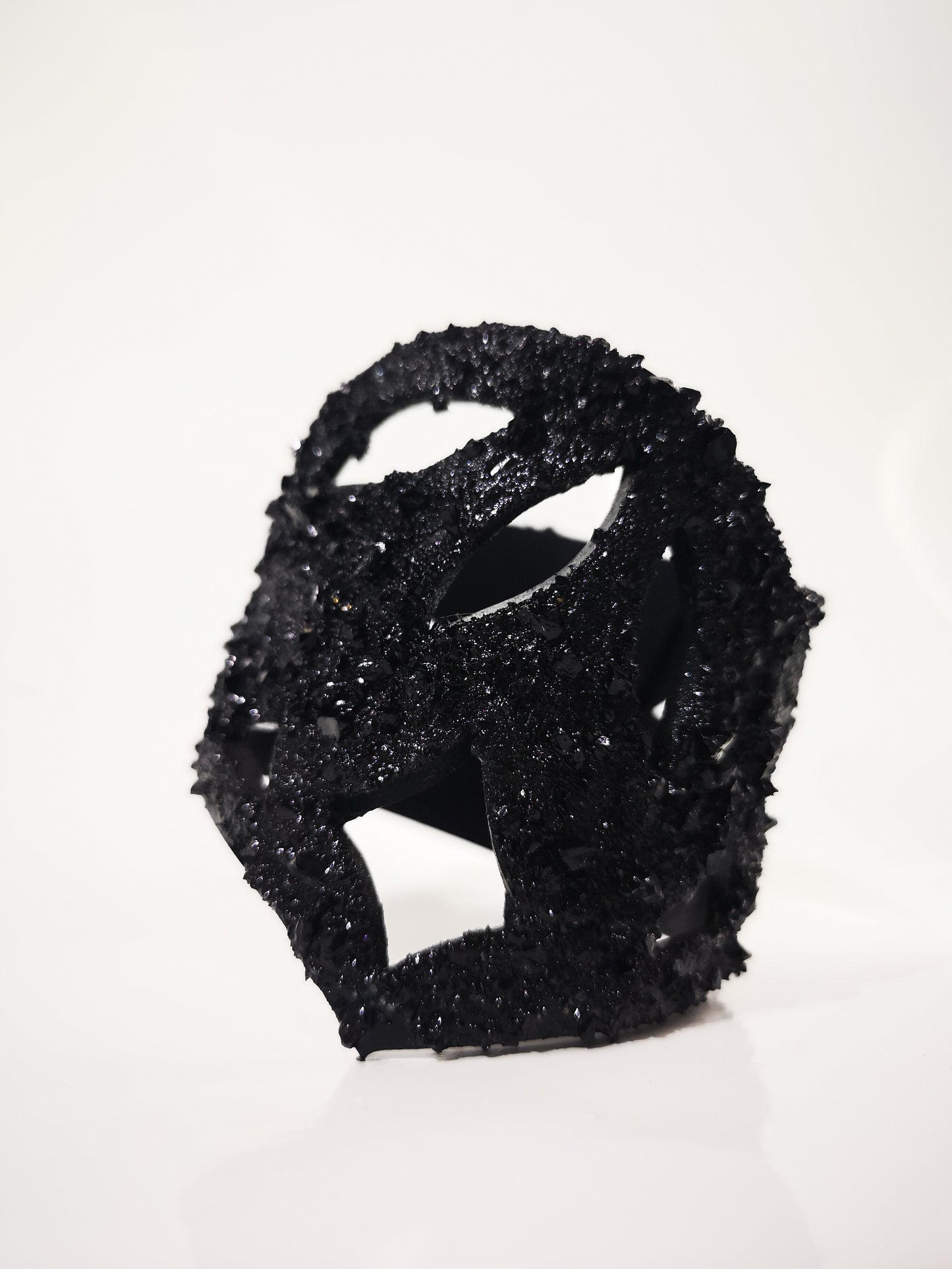 Lace bracelet M with button