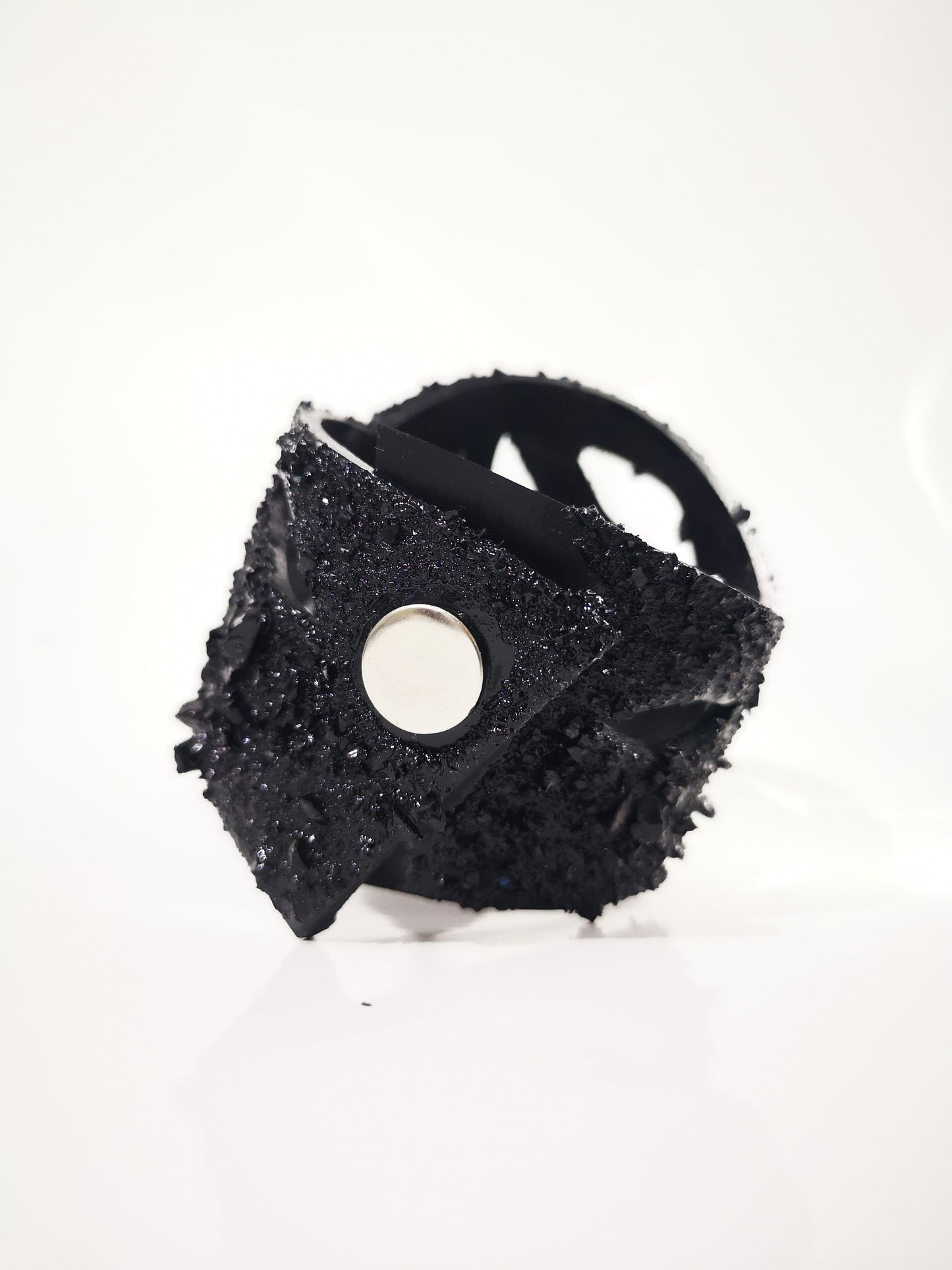 Lace bracelet M with button