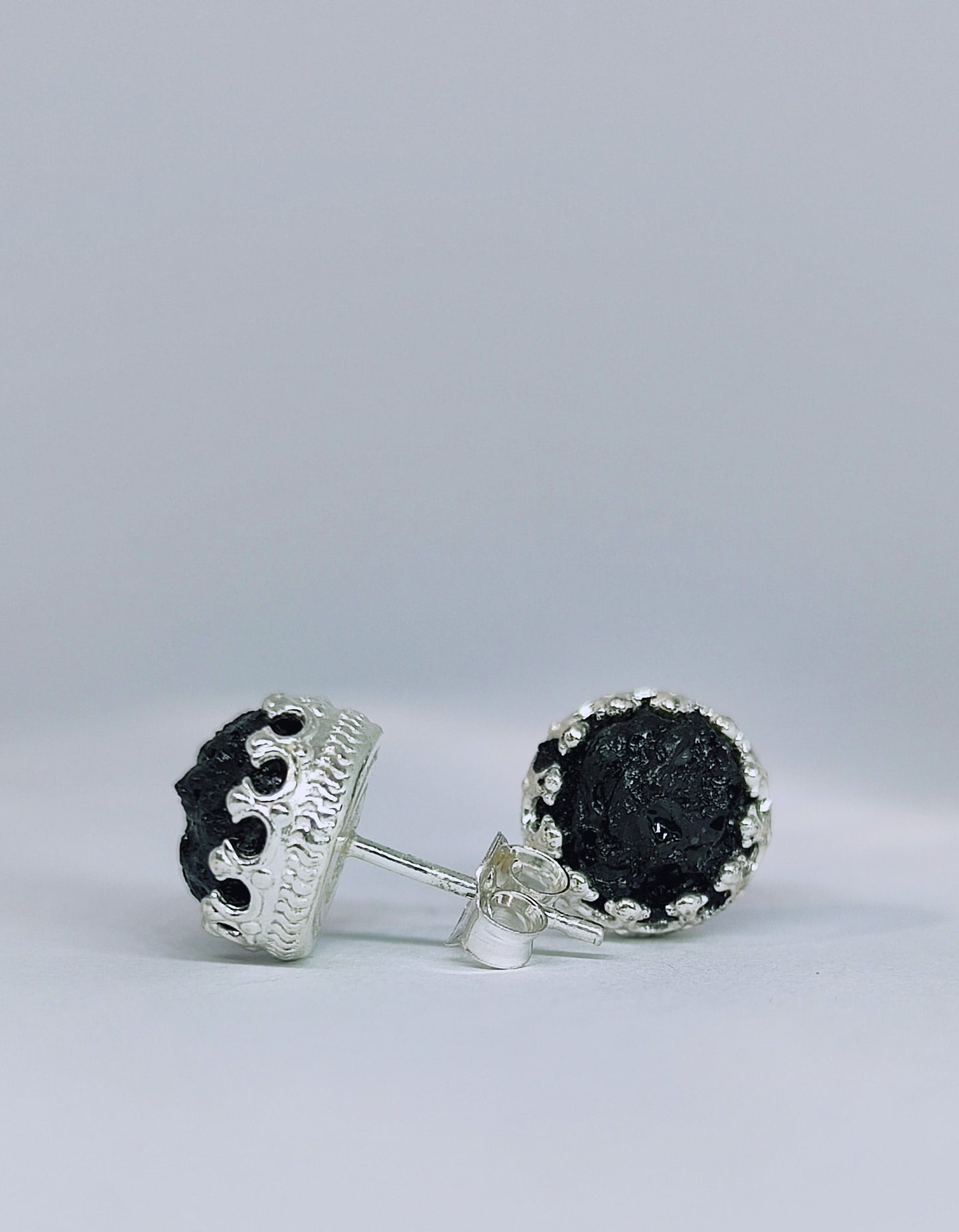 earrings, earrings set, etsy, butterfly, charms, stainless steel, for oval face, long drop, luxury, love, large, black, brands, bridal, big, modern, violet, gold, silver, black, rosegold, round, round face, unique, european, clip on, handmade, jewelry, jewellry, kpop, nz, pinterest, shop, sunflower, type, titanium, uhani, viseči, srebrni, zlati, vijolični, kirursko jeklo, za pripet, rože, roze, roza, ročno delo, antialergijski, medicinski, kamen, naravni, narava, belo zlato, premog, kuolmi, marjeta hribar,