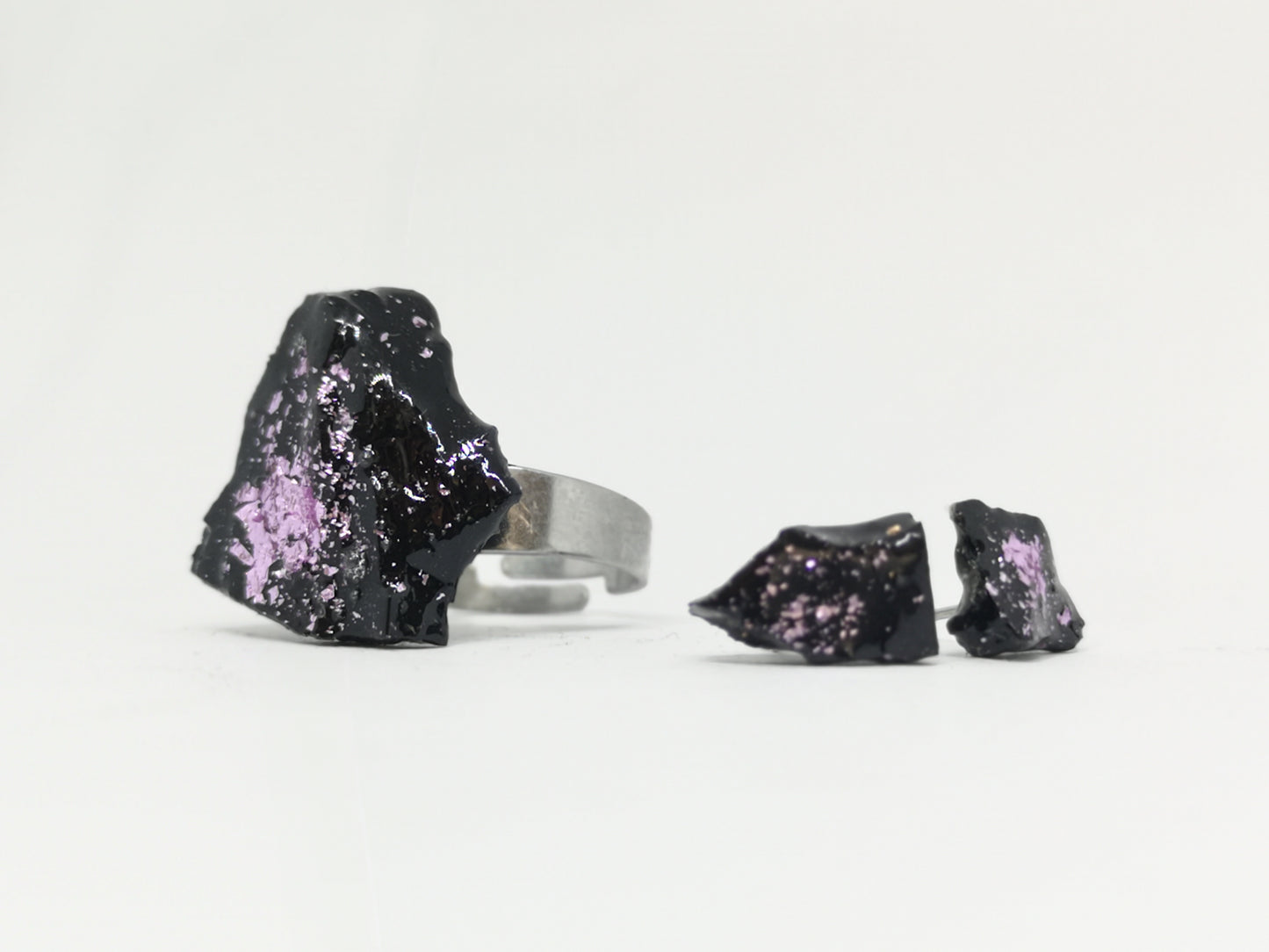 KUOLMi Lilac Ring
