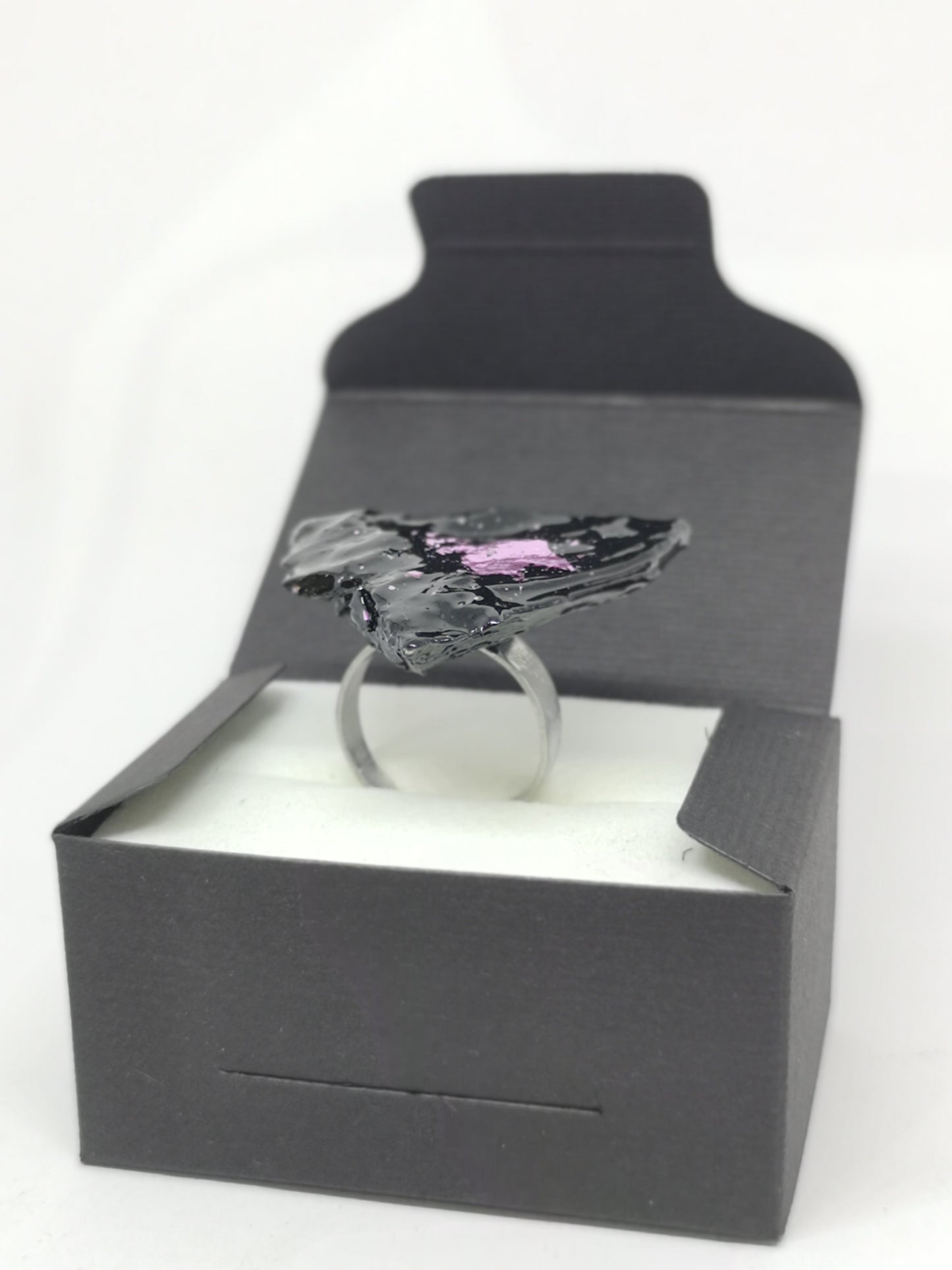 KUOLMi Lilac Ring
