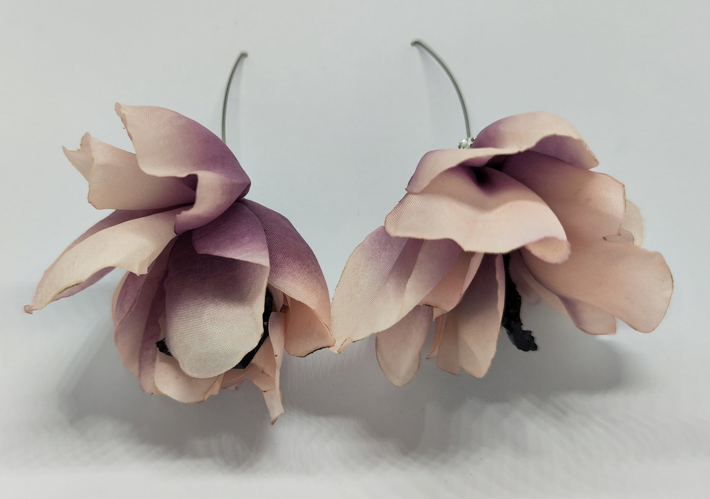 uhani viseci srebrni rose gold kirursko jeklo za pripet roze rože vijolični roza ročno delo antialergeni medicinski klip kamen premog kuolmi belo zlato marjeta hribar earrings set etsy butterfly charms stainless steel eu fly for oval face long drop luxury love large black brands bridal big coal modern silver rosegold round face unique european gold clip on handmade jewelry jewellry kpop nz pinterest shop sunflower type titanium