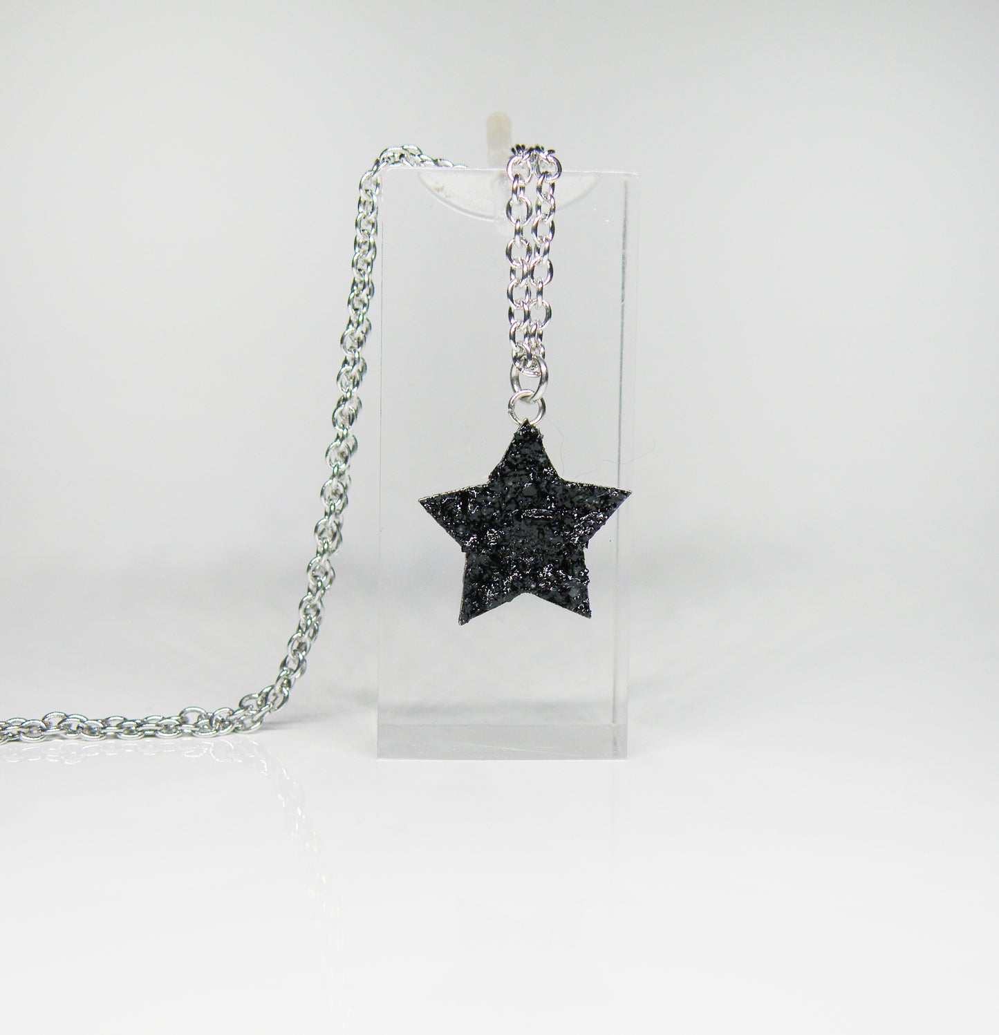 KUOLMi MINI chain