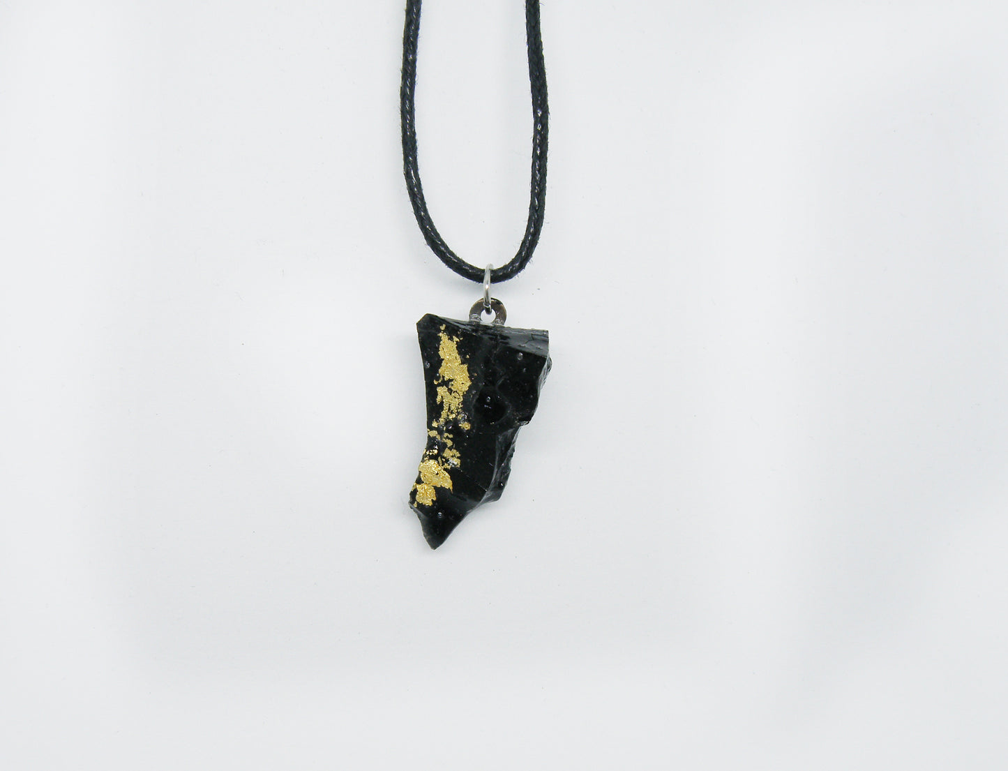KUOLMi cord necklace