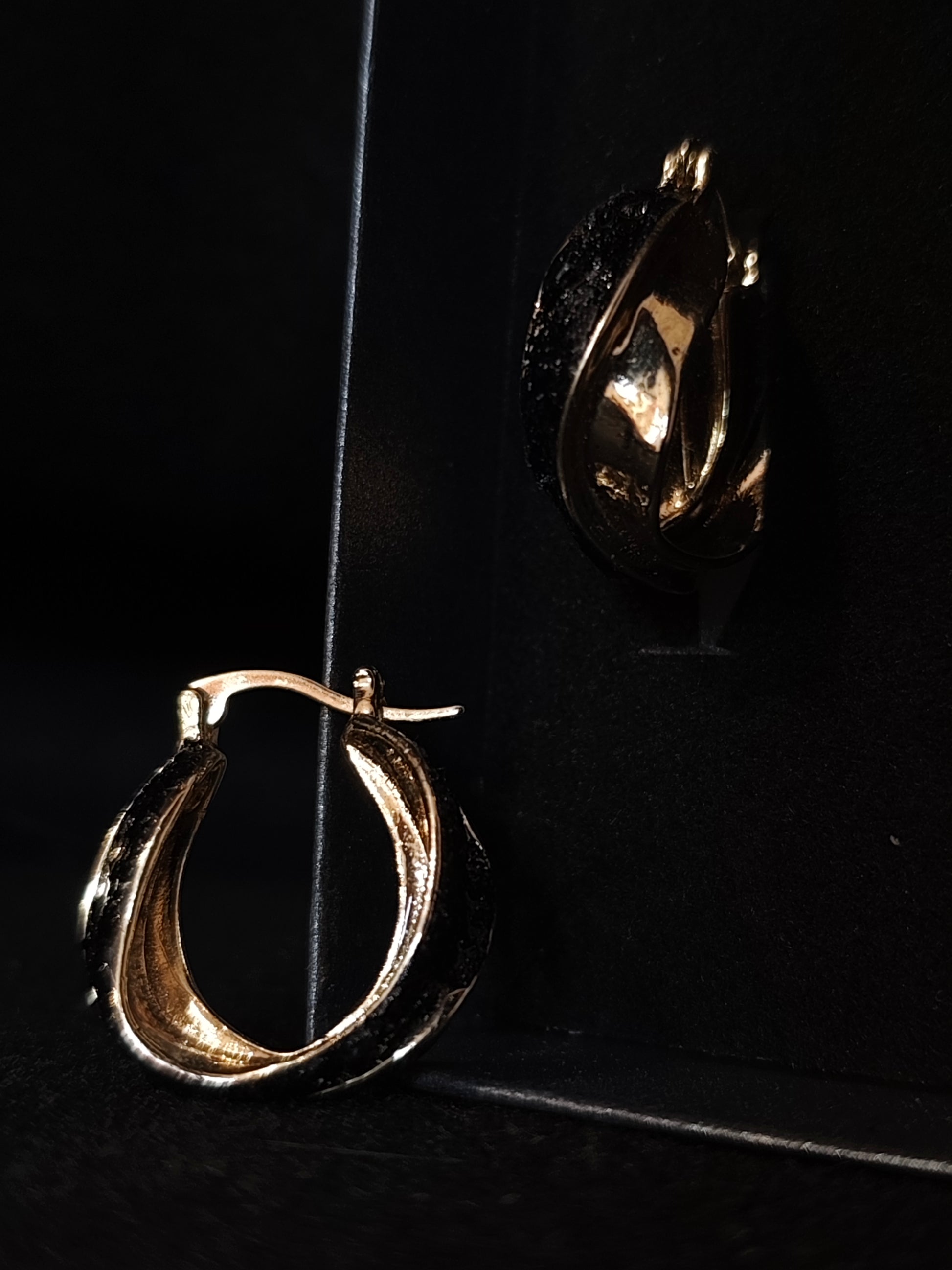 Rinke, earrings with coal, KUOLMi nakit premog 