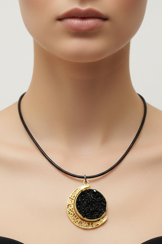 Sisters of the Moon Rope Chain