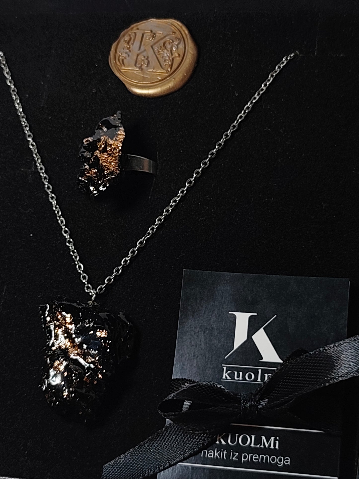 Komplet verižica in prstan