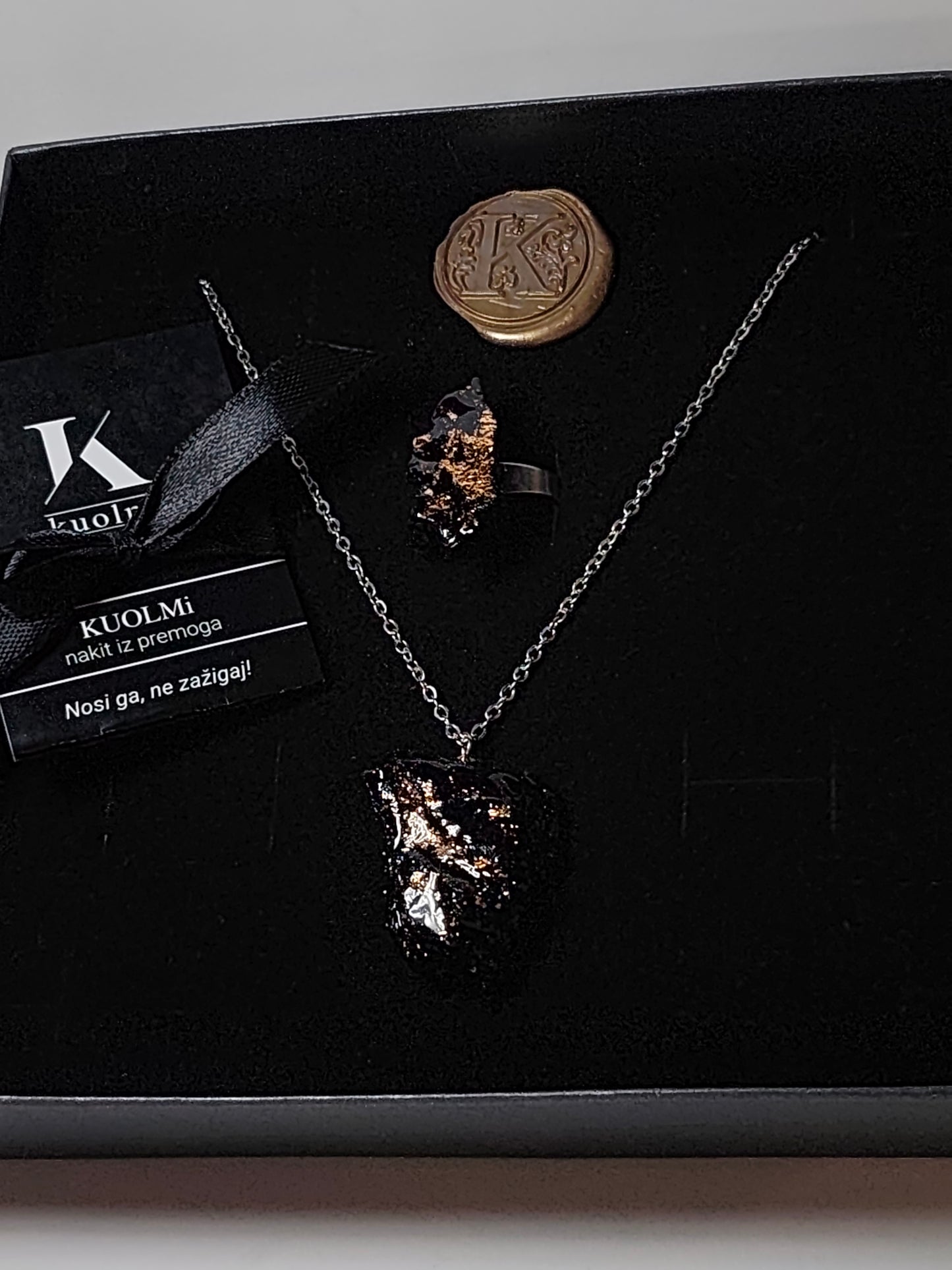 Komplet verižica in prstan